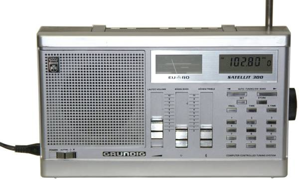 Grundig Satellit 300