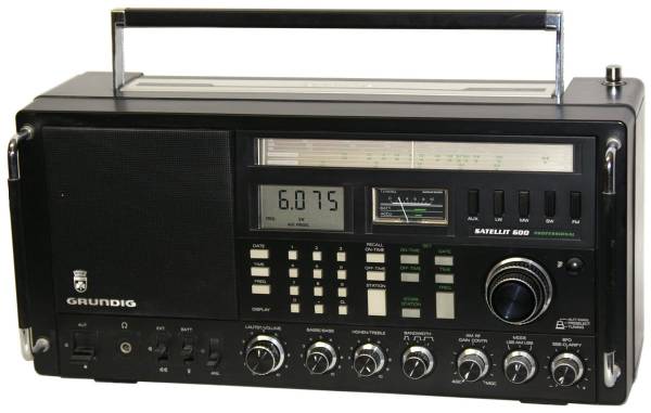 Grundig Satellit 600